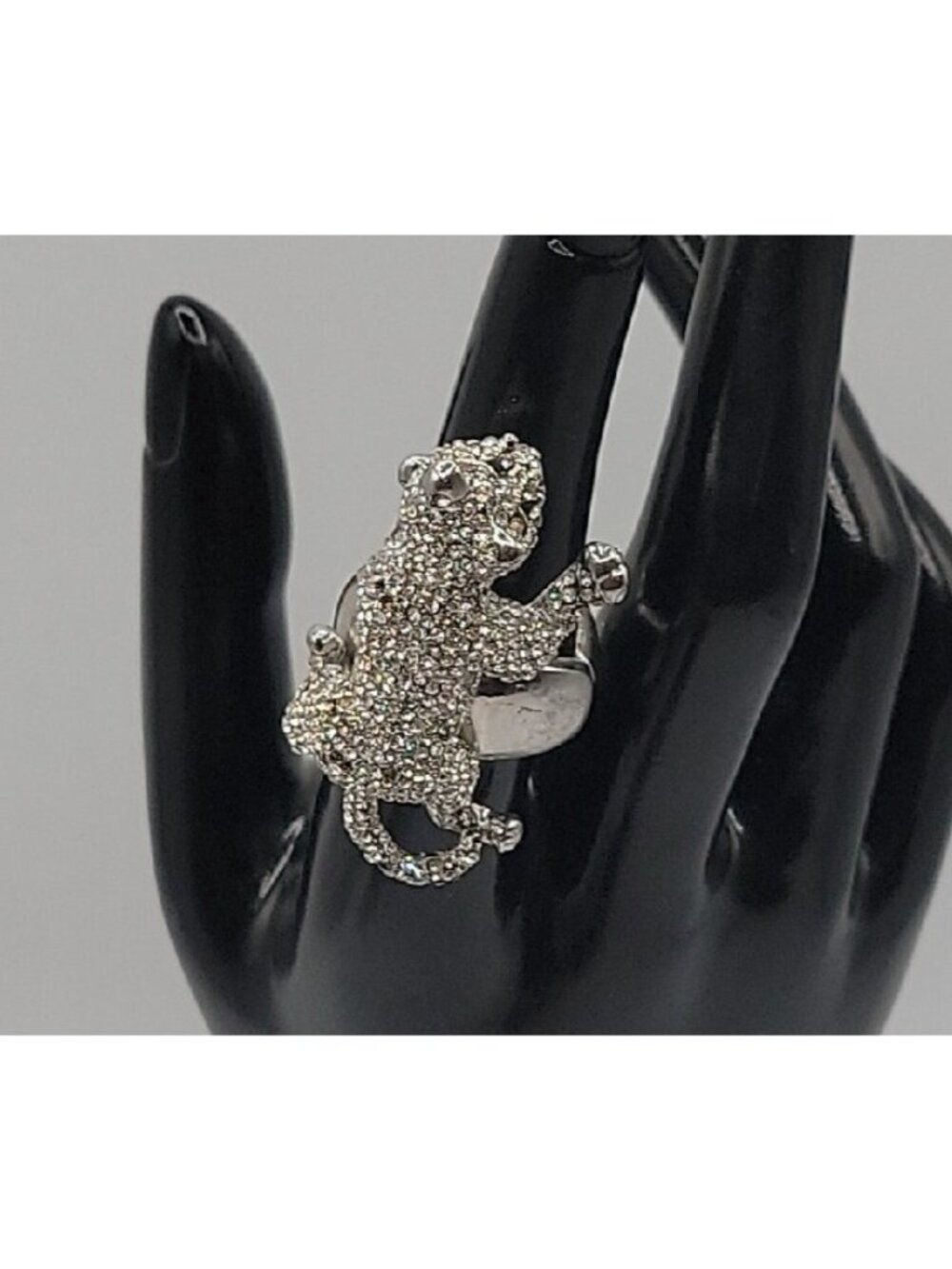 Vintage Crystal Pave Panther Stretch Ring Silver Tone Black Rhinestone Eyes